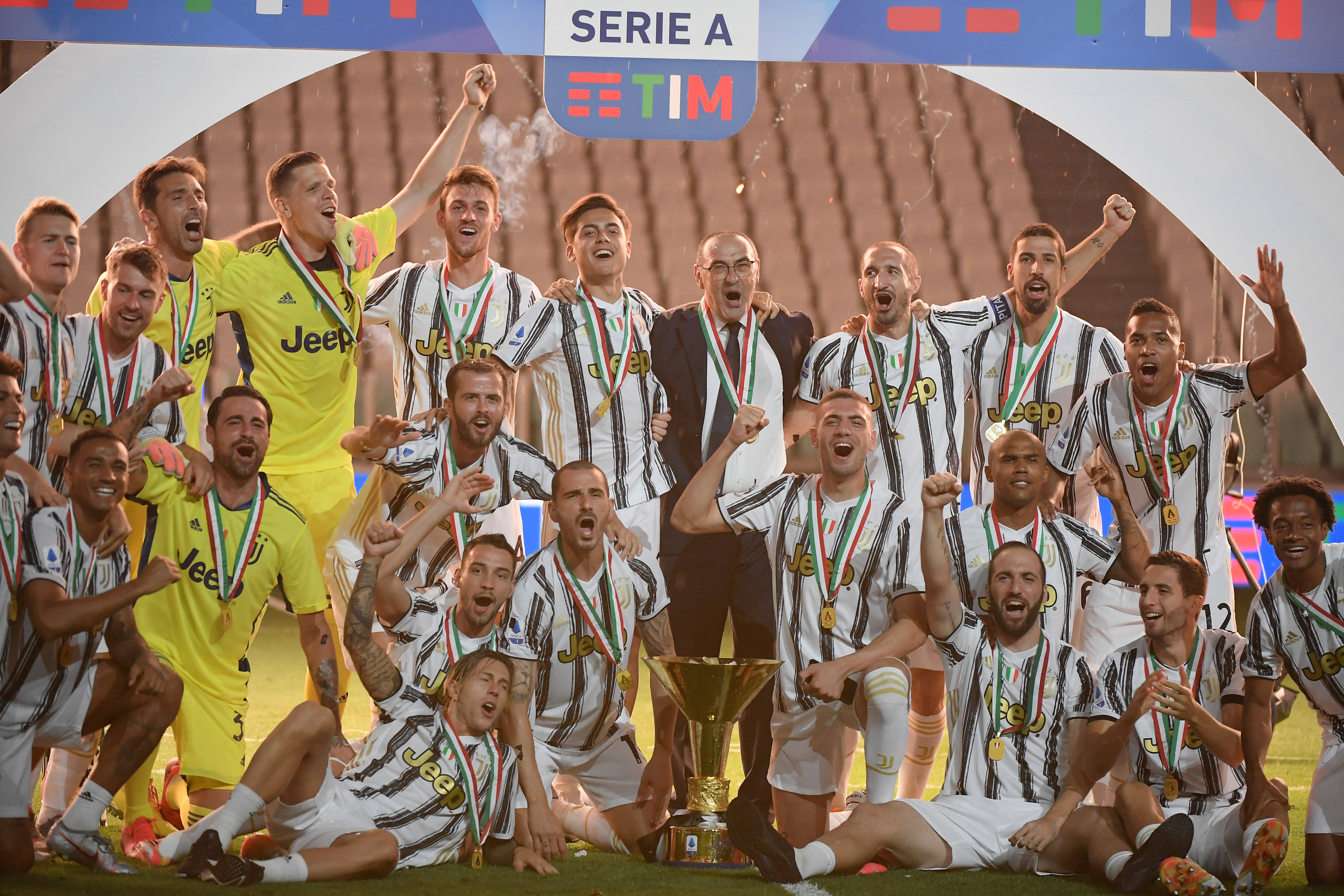 带领一支小 带领一支小